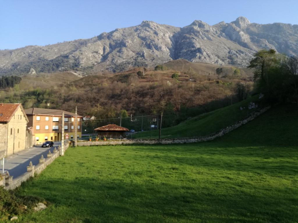 Pension Casano Arenas De Cabrales Eksteriør bilde